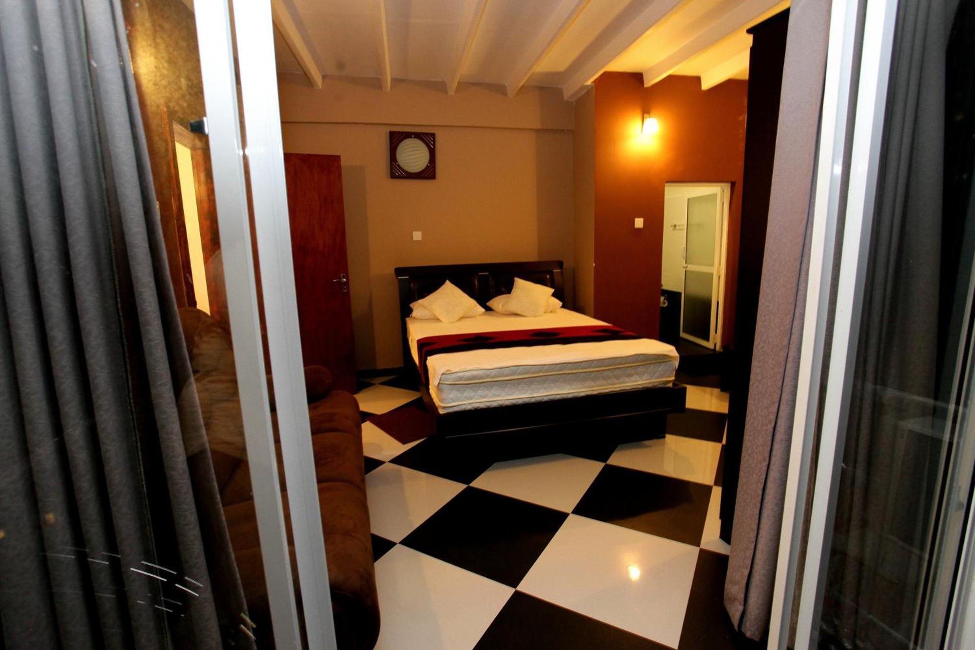 Oak Residencies Villa Kiribathgoda Rom bilde