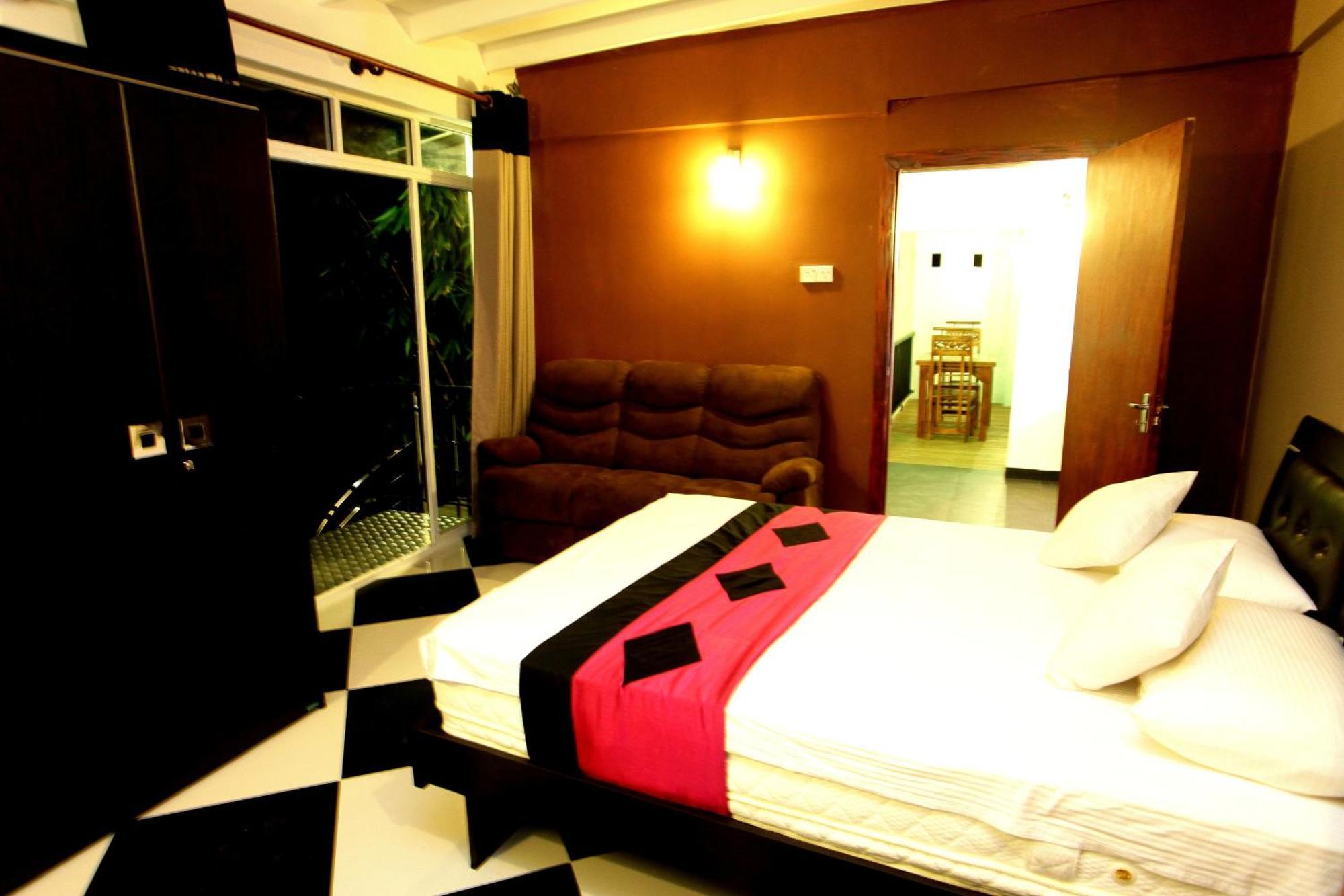 Oak Residencies Villa Kiribathgoda Rom bilde